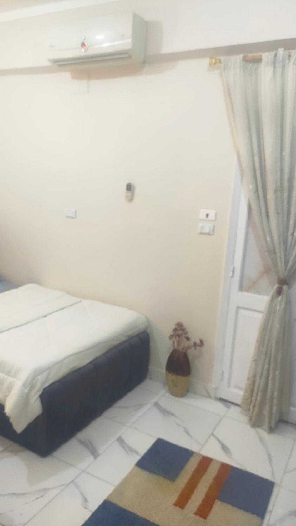 Luxor Apartment Bagian luar foto